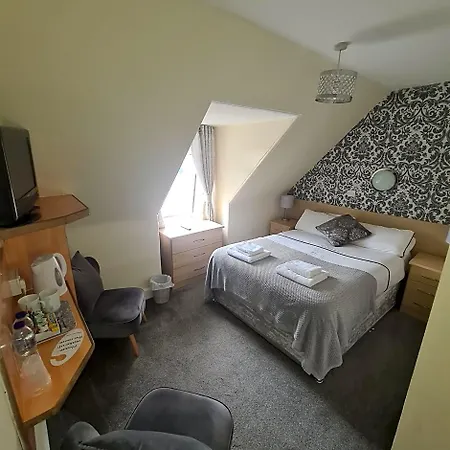 Glenmoore Guest House-2